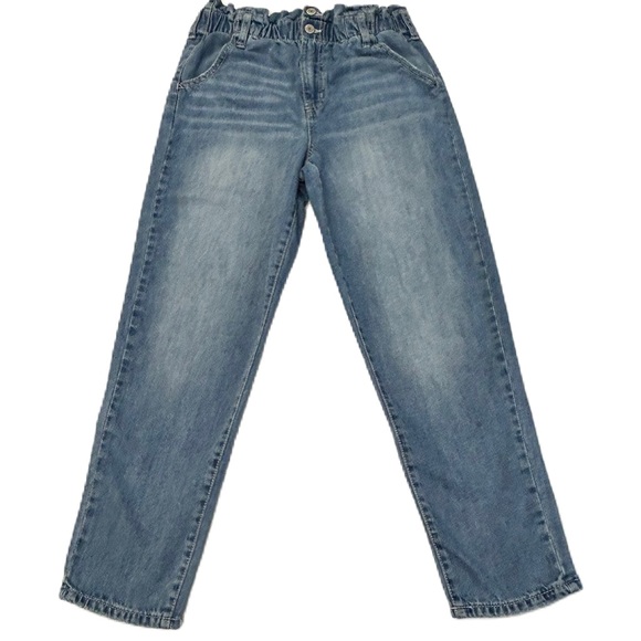 SO Juniors Mom Jean High Rise Size 9 (30x26) Taper Distressed Stretch Med Blue - Picture 2 of 14